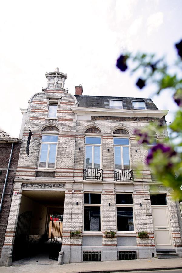 Hotel De La Poste Ellezelles Kültér fotó