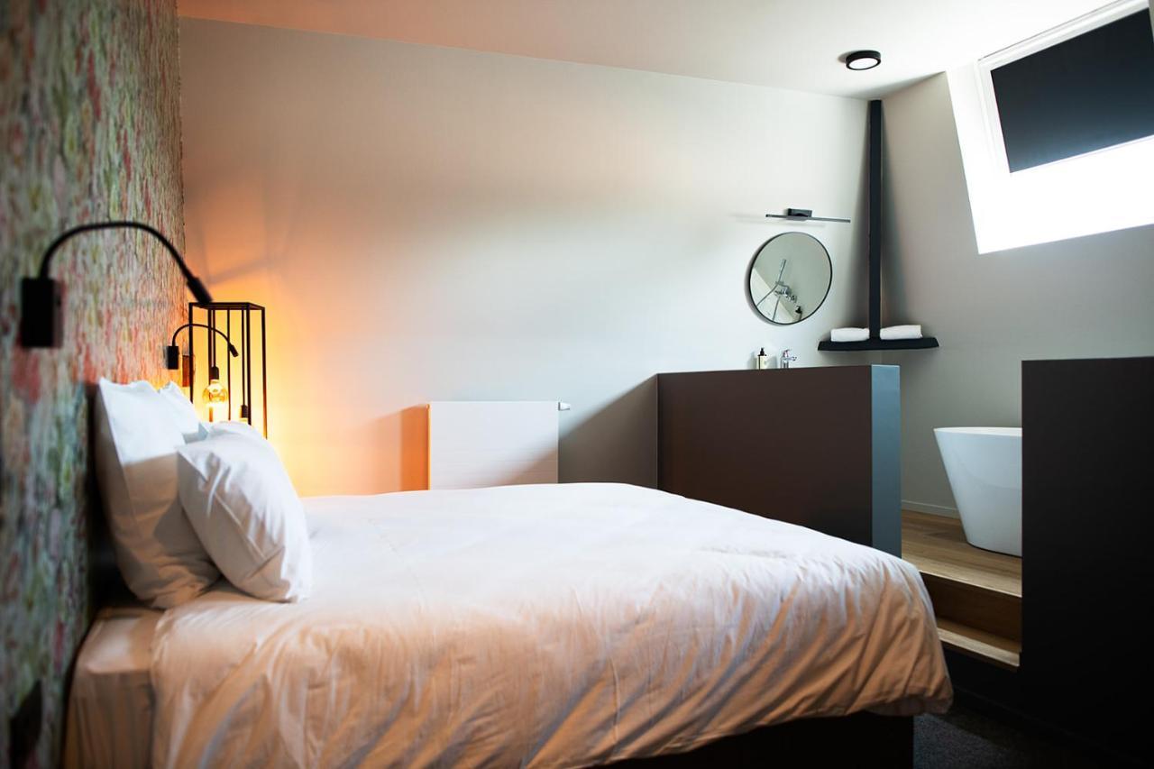 Hotel De La Poste Ellezelles Kültér fotó